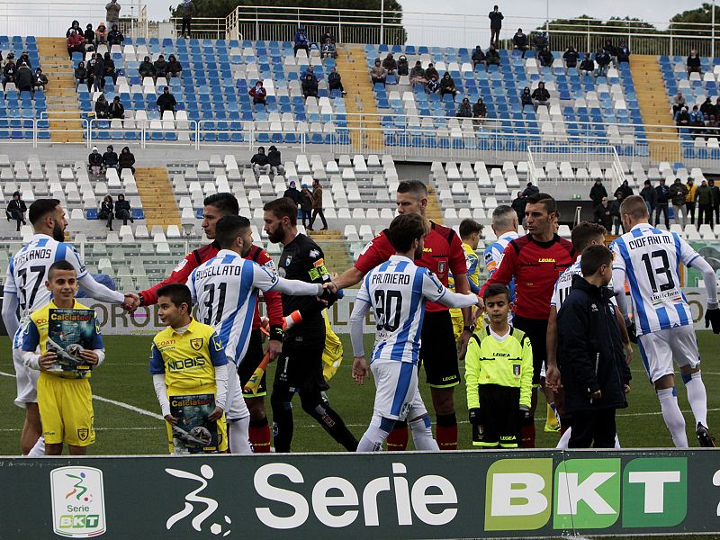 O si cambia rotta o i tifosi saranno sempre meno, foto 1