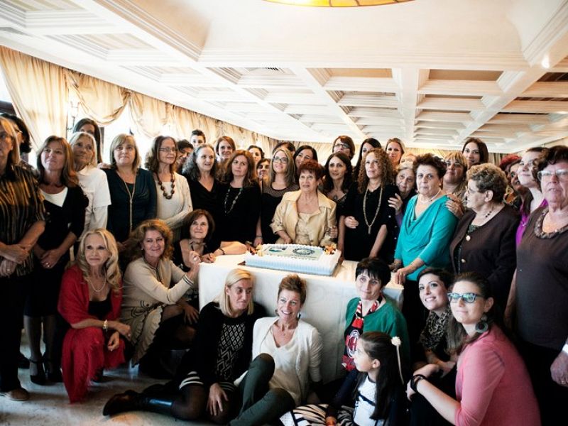 Donne biancazzurre, consegnati fondi all'Ospedale di Pescara, foto 1