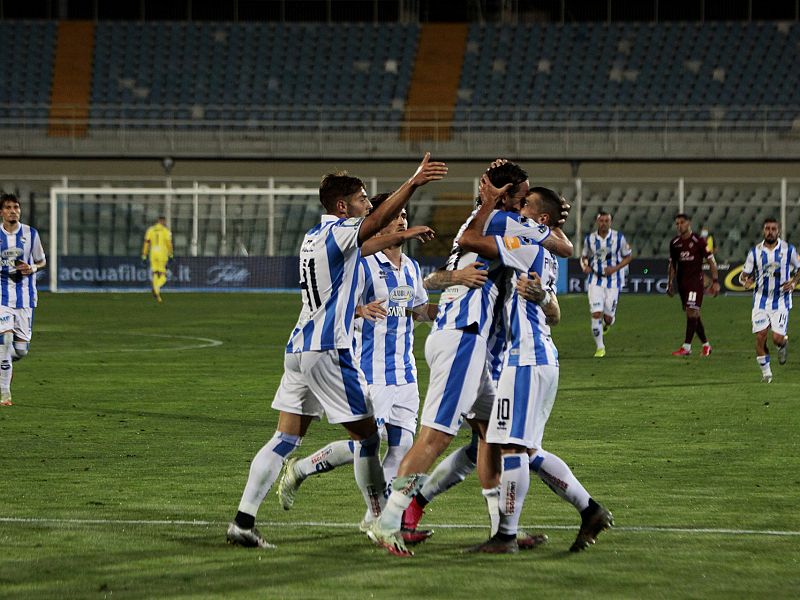 Pescara-Livorno 1-0, le foto, foto 1