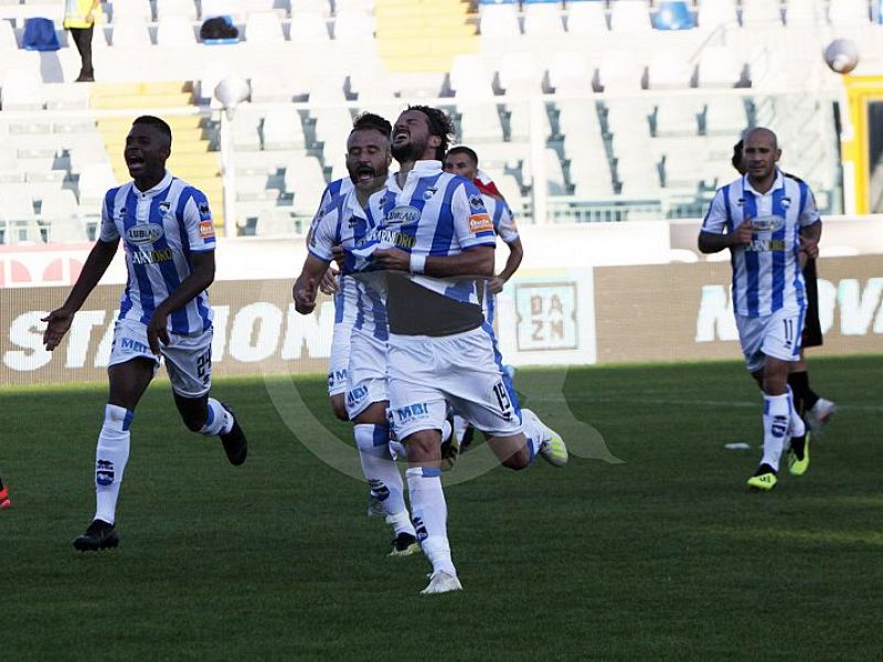 Maniero all'Avellino, foto 1