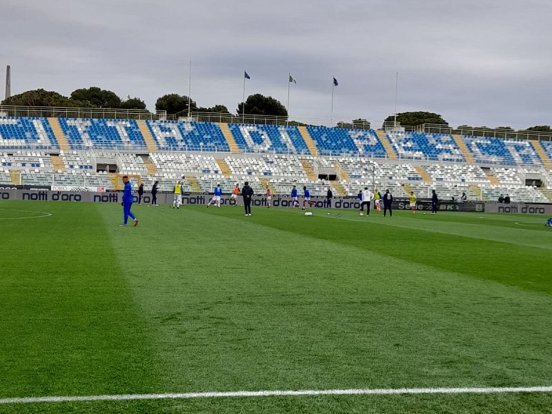Nella sconfitta del Pescara ci mette La Penna l’arbitro, foto 1