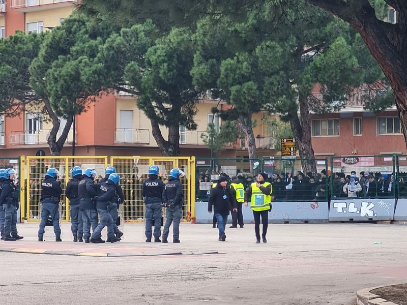 La ricostruzione del confronto tra tifoseria e Alberto Colombo, foto 1