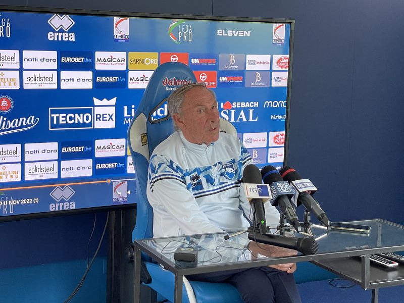 Zeman:''Bisognerà giocare di squadra e pensare meno ai singoli'', foto 1
