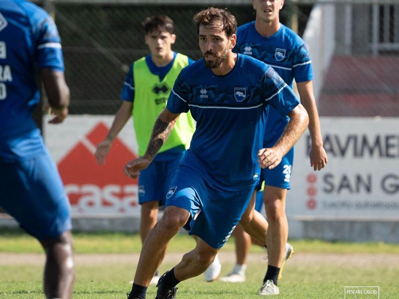 Pescara, ottobre mese di fuoco, foto 1