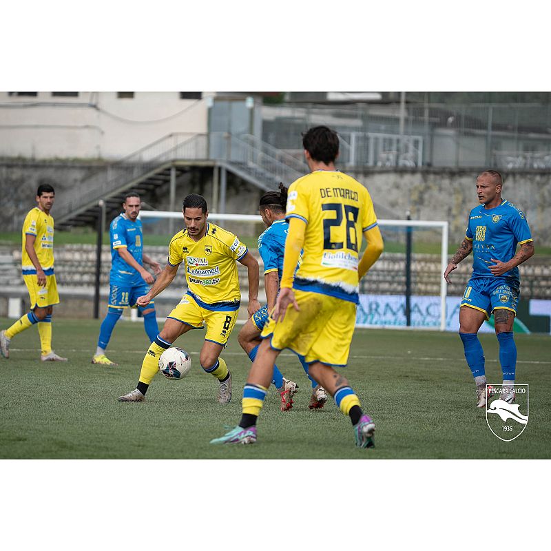 Carrarese Calcio 1908 vs Delfino Pescara 1936 5/11/2023 13:00 Futebol  eventos e resultados