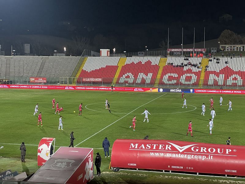 Ancona esclusa dalla serie C, foto 1
