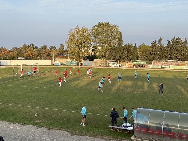 Buona sgambata del Pescara in amichevole con il Penne, foto 1