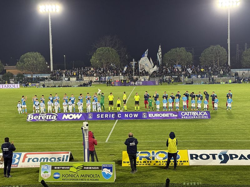 Il Pescara perde ancora contro il Pineto. Delfino da brividi, foto 1