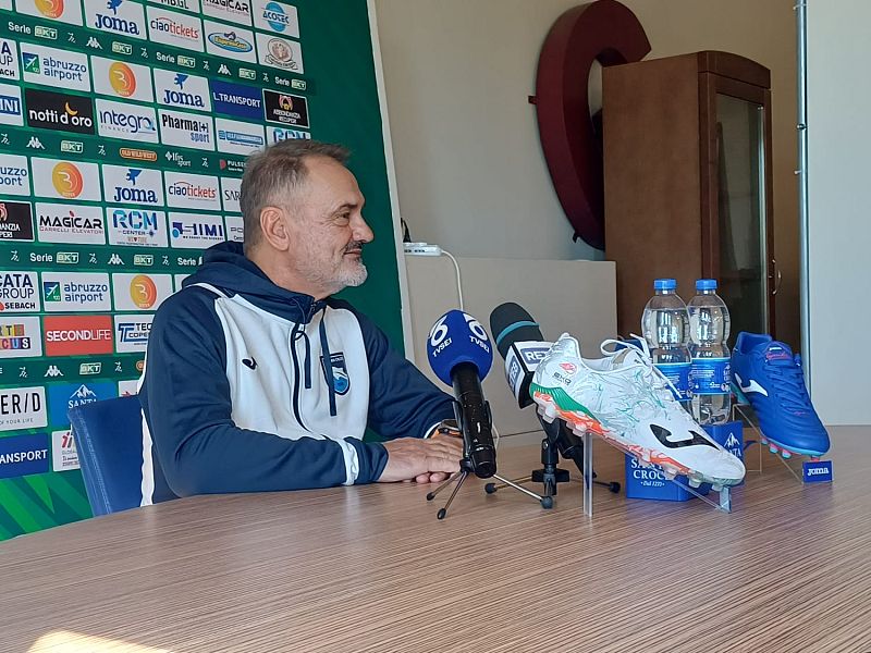 Vivarini:''Gli infortuni non li conto. Chi va in campo può fare bene'', foto 1