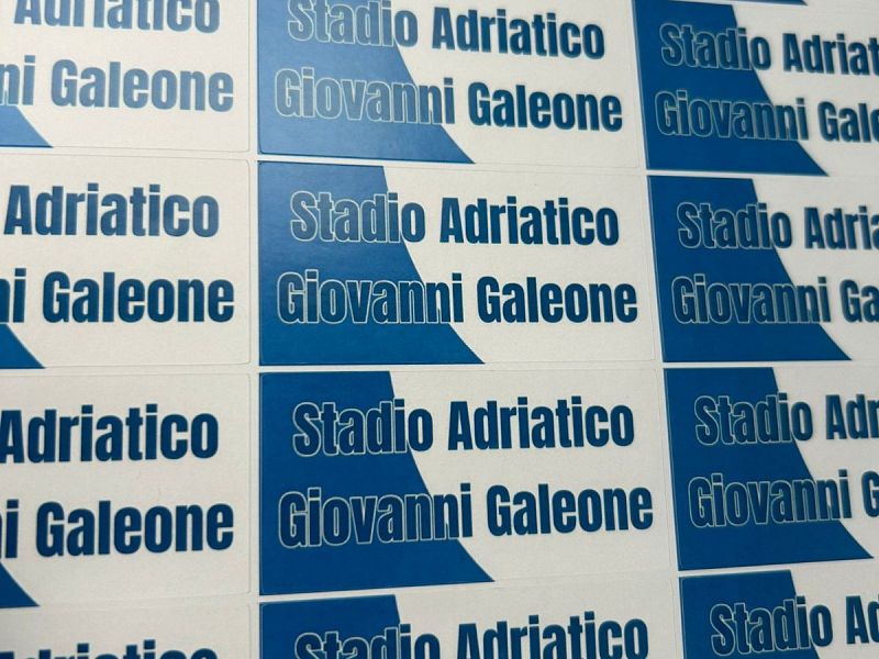 Pescara–Padova, lo stadio si ‘’tappezza’’ di Galeone: l’omaggio dei tifosi al tecnico dei miracoli, foto 1