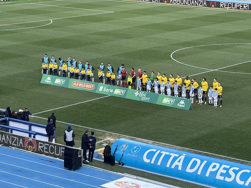Delfino alla deriva: Pescara-Modena 0-2, foto 1