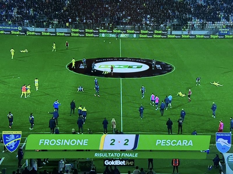 Frosinone-Pescara 2-2 FINALE, foto 1