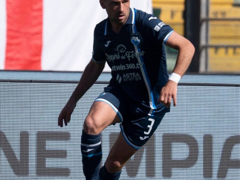 Ufficiale: Letizia rinnova con la Pescara Calcio, foto 1